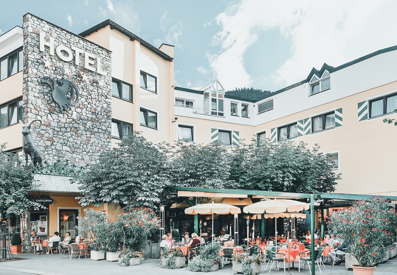 Das Hotel Schrofenstein liegt mitten in Landeck - im Herzen von Tirol