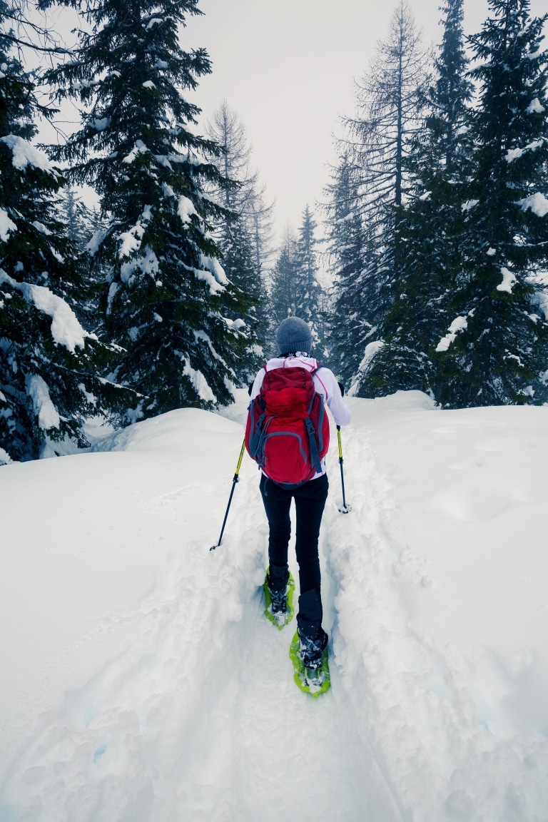 Schneeschuhwandern abseits der ausgetretenen Pfade in Landeck